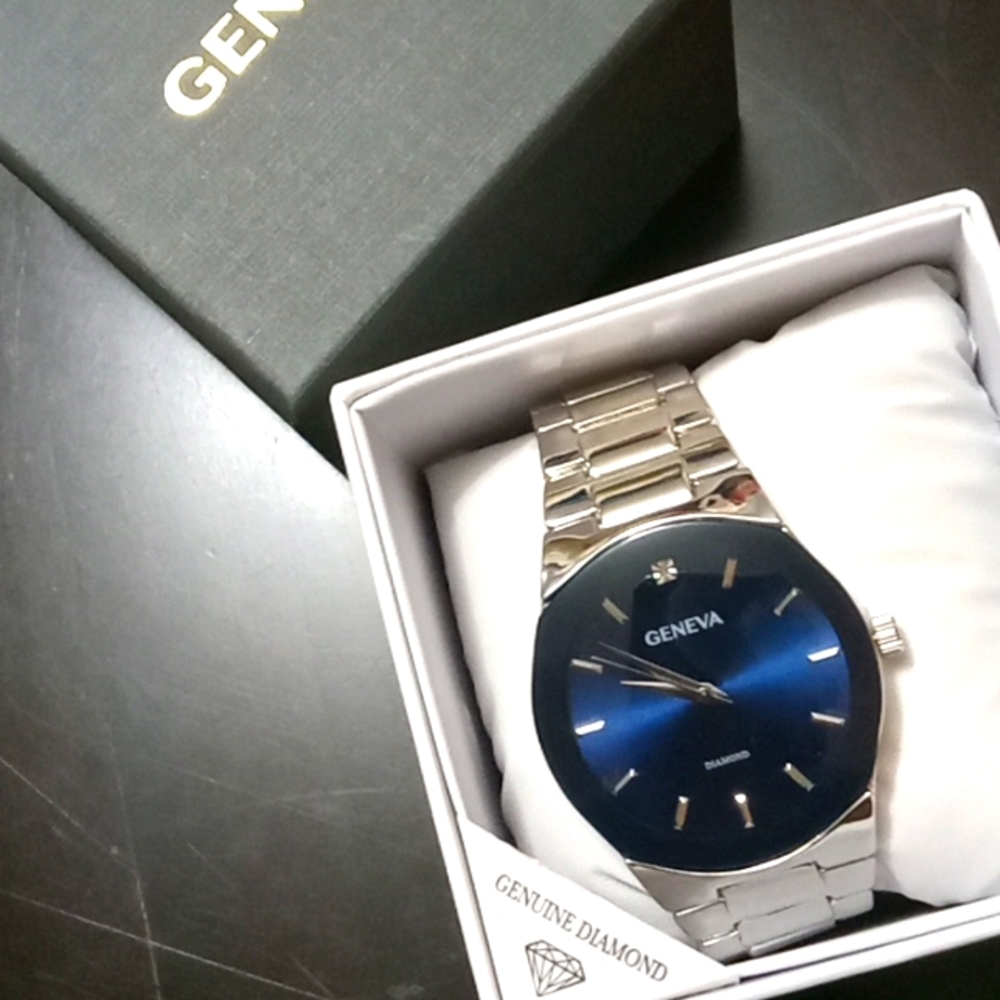 Brand new Geneva Luxury Diamond Watch